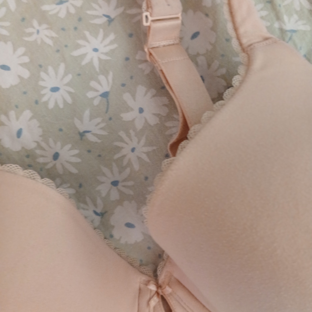 Paramour Soft Beige Underwire Bra Its Pink Light … - image 3